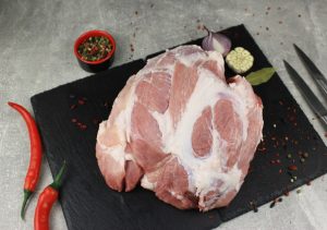 Лопатка свиняча - замовити мясо гуртом від виробника для ресторанів, кафе, готелів, магазинів 