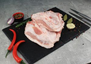 Баки свинячі б/ш (трикутник, щоковина) - замовити мясо гуртом від виробника для ресторанів, кафе, готелів, магазинів 