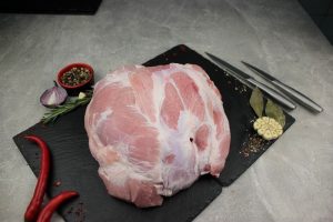 Лопатка свиняча 5D - замовити мясо гуртом від виробника для ресторанів, кафе, готелів, магазинів 