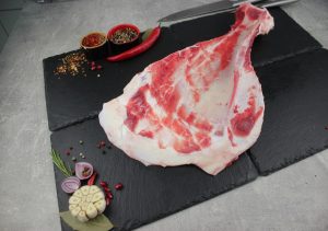 Кість труби яловича - замовити мясо гуртом від виробника для ресторанів, кафе, готелів, магазинів 