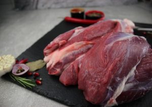 Гомілка яловича задня без кістки - замовити мясо гуртом від виробника для ресторанів, кафе, готелів, магазинів 