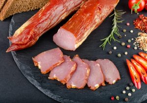 ВИРІЗКА СИРОКОПЧЕНА - замовити мясо гуртом від виробника для ресторанів, кафе, готелів, магазинів 